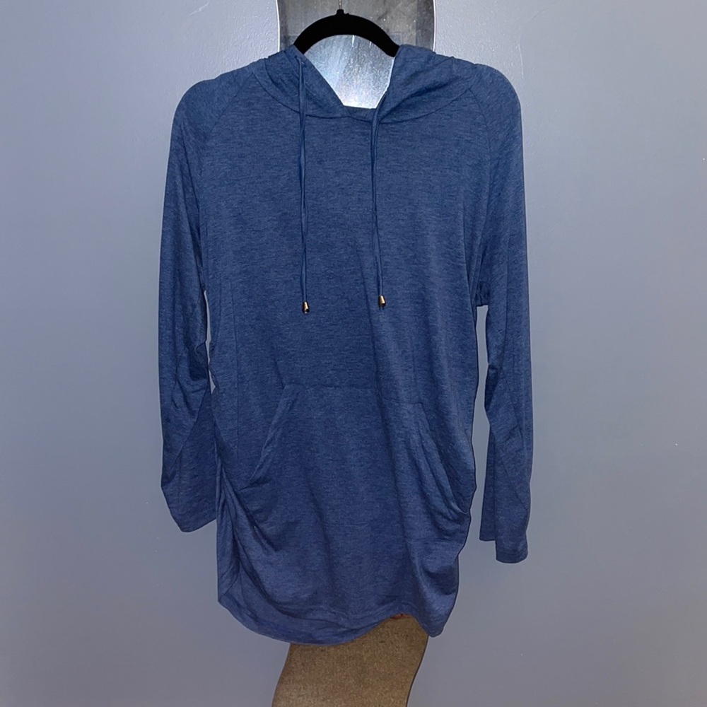 Maternity hoodie- bhome size large - EUC